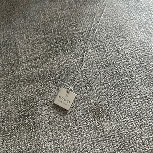 Gucci square pendant